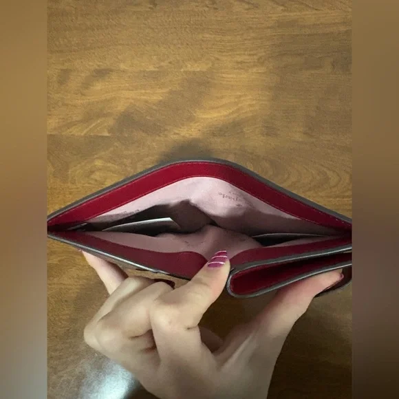 Kate Spade Medium Red Leather Bifold Wallet - Picture 5 of 6